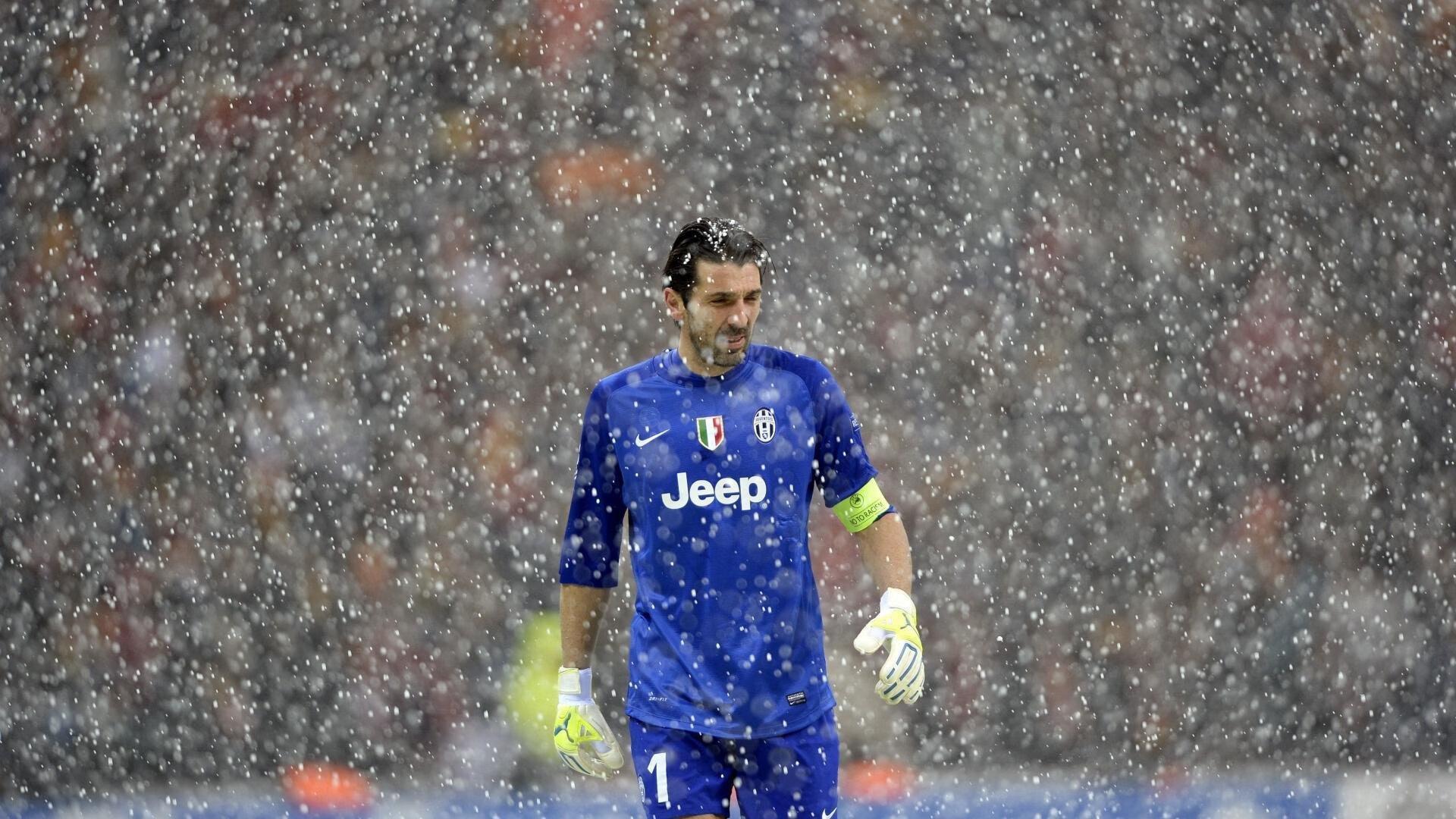 瓜迪奥拉教练团队迎来重大变革，三名核心助手离任，战术重组在即